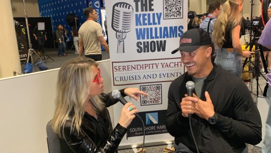 THE KELLY WILLIAMS SHOW: Keeping Momentum On and Off the Field - Season 2, Episode 24